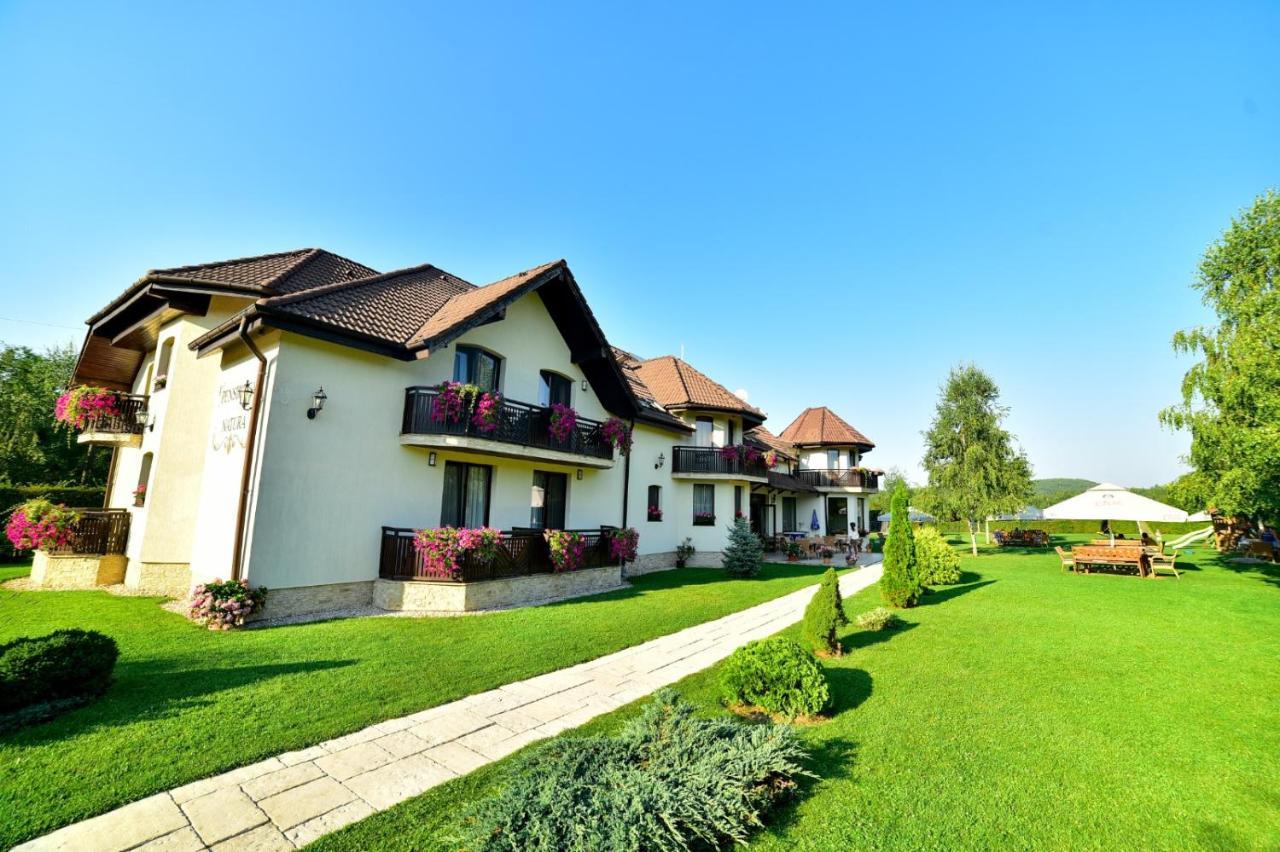 Natura Family Resort Авриг Экстерьер фото