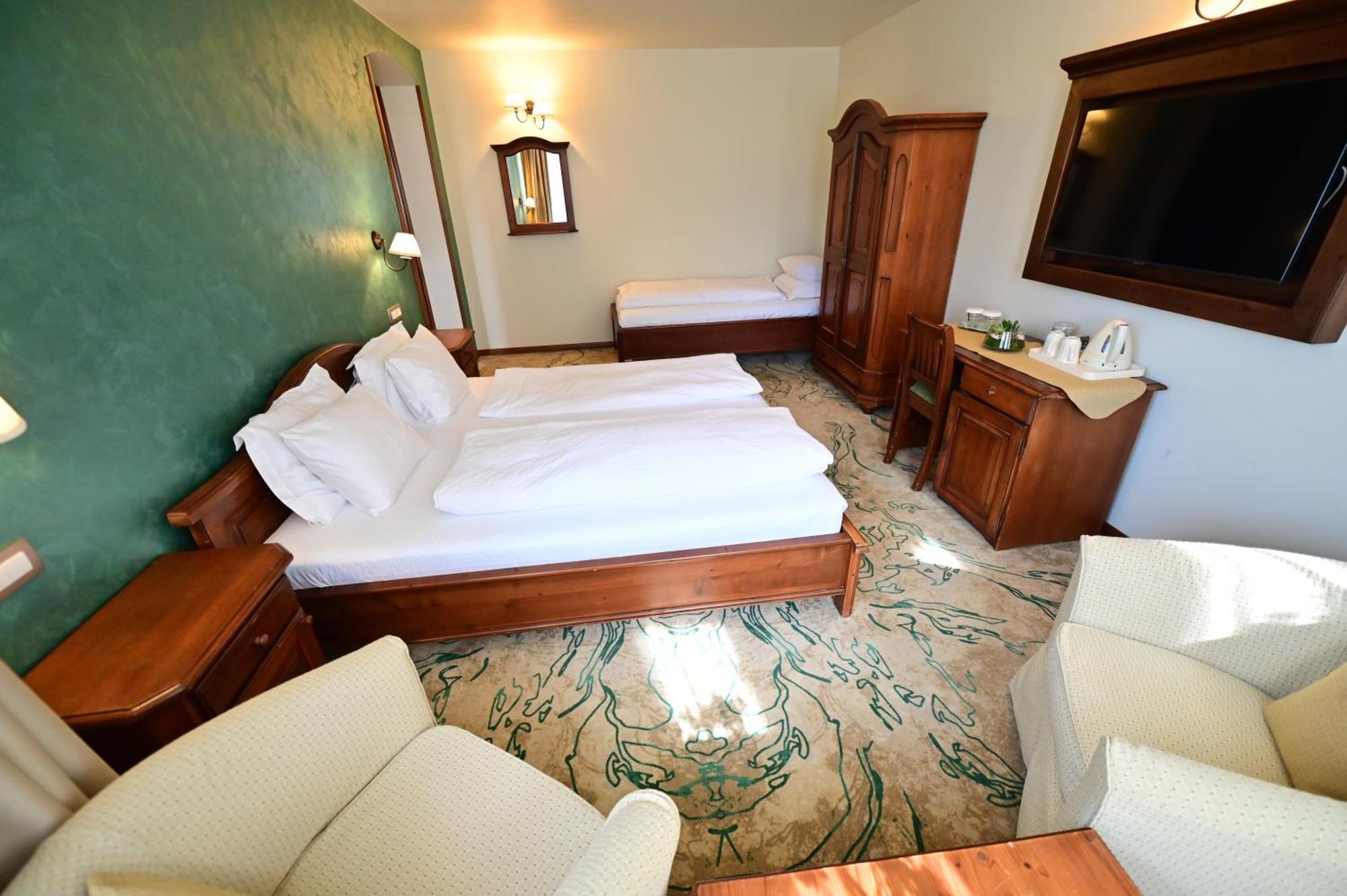 Natura Family Resort Авриг Экстерьер фото
